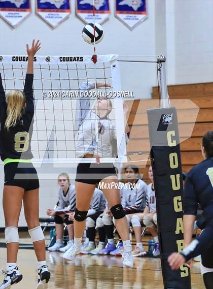 Thumbnail 1 in Dixon @ Croatan photogallery.