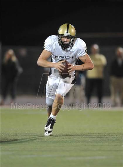 Thumbnail 3 in Archbishop Mitty vs. Bellarmine Prep photogallery.