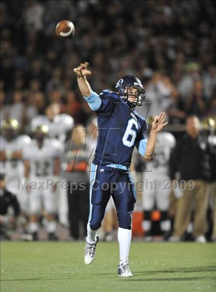 Thumbnail 2 in Archbishop Mitty vs. Bellarmine Prep photogallery.