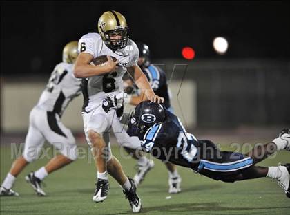 Thumbnail 3 in Archbishop Mitty vs. Bellarmine Prep photogallery.
