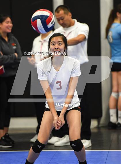 Thumbnail 2 in Salinas vs. Lowell (Tiger Cup Invitational) photogallery.