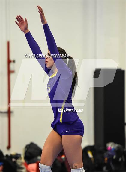 Thumbnail 1 in Salinas vs. Lowell (Tiger Cup Invitational) photogallery.