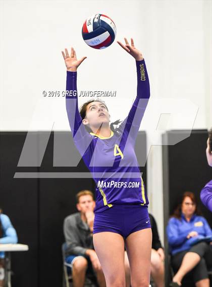 Thumbnail 1 in Salinas vs. Lowell (Tiger Cup Invitational) photogallery.