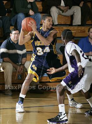 Thumbnail 2 in St. Augustine @ Santa Monica (SoCal Coaches Classic) photogallery.