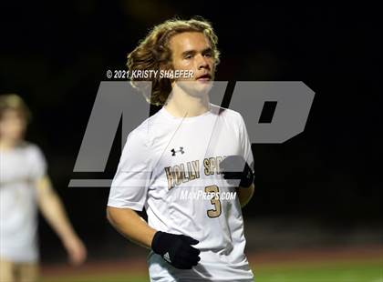 Thumbnail 2 in Holly Springs vs. Cardinal Gibbons photogallery.