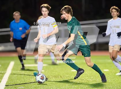 Thumbnail 3 in Holly Springs vs. Cardinal Gibbons photogallery.