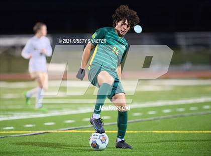 Thumbnail 2 in Holly Springs vs. Cardinal Gibbons photogallery.
