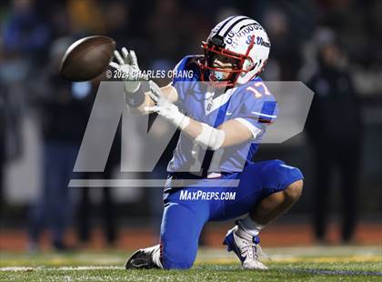 Thumbnail 3 in St. Vincent de Paul vs. Sonoma Valley (CIF NCS D5 Finals) photogallery.