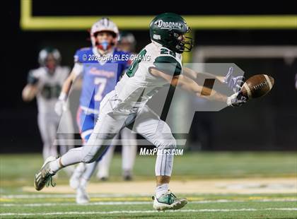 Thumbnail 3 in St. Vincent de Paul vs. Sonoma Valley (CIF NCS D5 Finals) photogallery.
