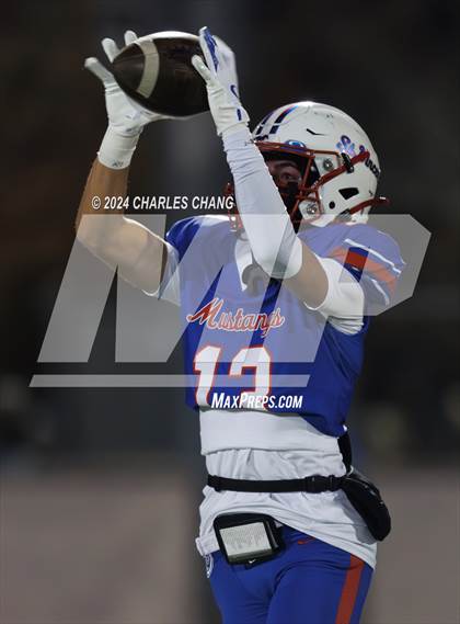 Thumbnail 3 in St. Vincent de Paul vs. Sonoma Valley (CIF NCS D5 Finals) photogallery.