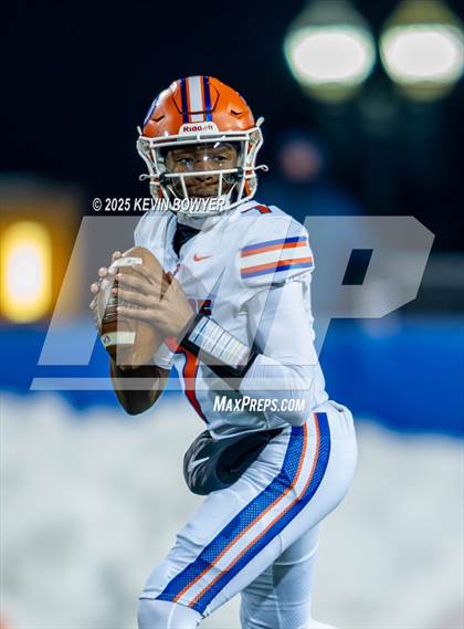 Thumbnail 1 in Olentangy Orange @ St. Xavier (OHSAA D1 Championship) photogallery.