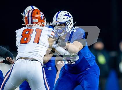 Thumbnail 2 in Olentangy Orange @ St. Xavier (OHSAA D1 Championship) photogallery.