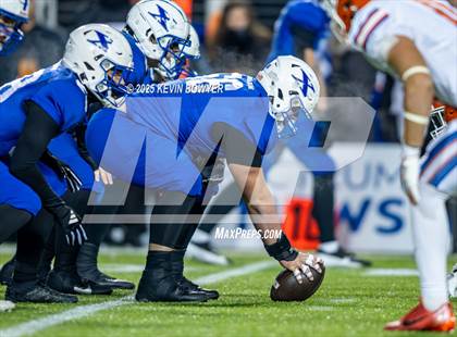 Thumbnail 2 in Olentangy Orange @ St. Xavier (OHSAA D1 Championship) photogallery.