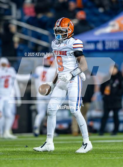 Thumbnail 3 in Olentangy Orange @ St. Xavier (OHSAA D1 Championship) photogallery.