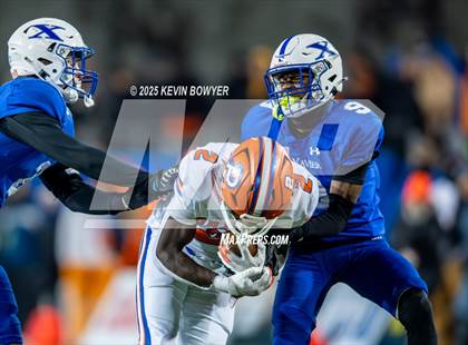 Thumbnail 2 in Olentangy Orange @ St. Xavier (OHSAA D1 Championship) photogallery.