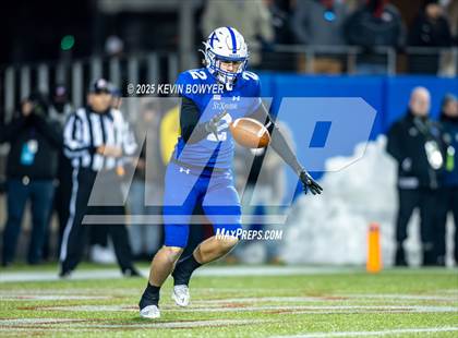 Thumbnail 3 in Olentangy Orange @ St. Xavier (OHSAA D1 Championship) photogallery.