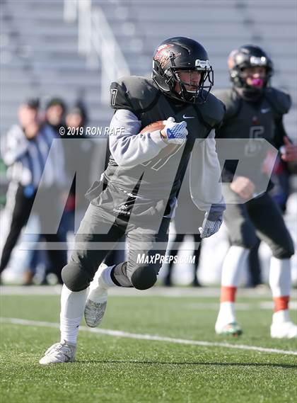 Thumbnail 3 in Southwestern vs. Warsaw/Letchworth (Section 5/6 Class C Far West Regional) photogallery.