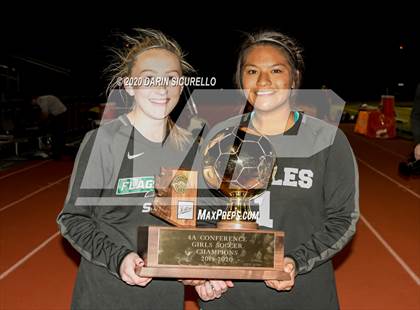 Thumbnail 3 in Catalina Foothills vs Flagstaff (AIA 4A Final Awards) photogallery.