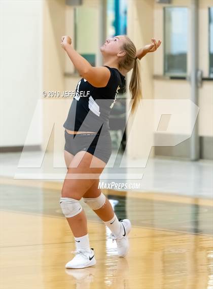 Thumbnail 3 in Lakeland @ Hickory photogallery.