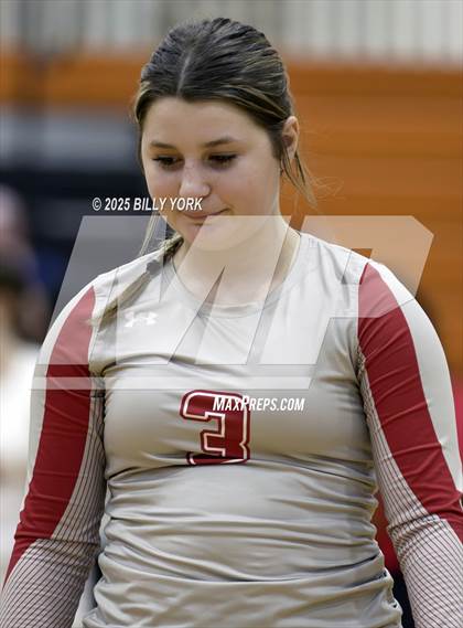 Thumbnail 3 in Grand Saline vs Terrell photogallery.