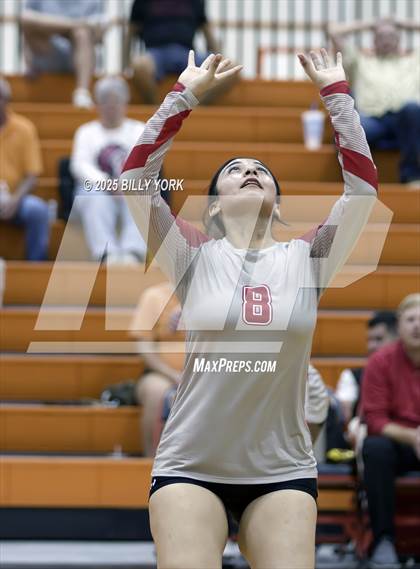 Thumbnail 3 in Grand Saline vs Terrell photogallery.
