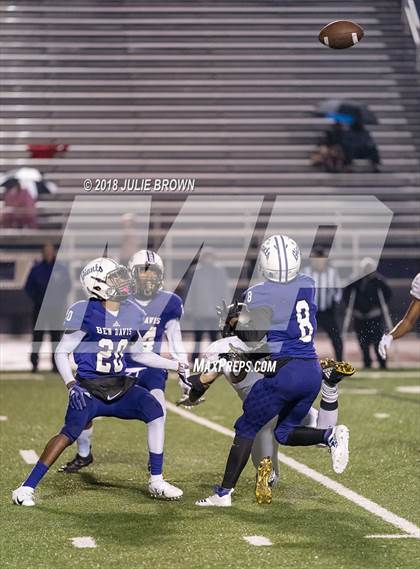 Thumbnail 2 in Warren Central @ Ben Davis   (IHSAA 6A Sectional Semifinal)  photogallery.