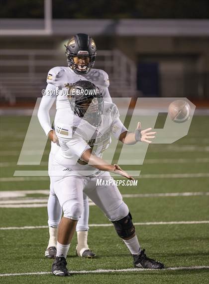 Thumbnail 3 in Warren Central @ Ben Davis   (IHSAA 6A Sectional Semifinal)  photogallery.