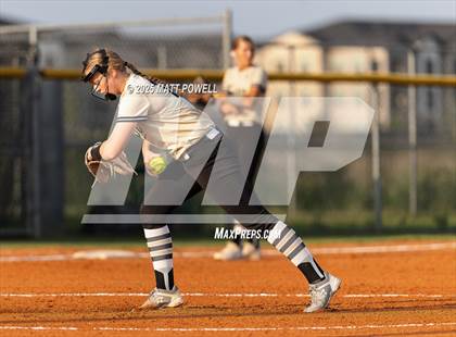 Thumbnail 2 in Foster vs. Tompkins (UIL 6A Softball Bi-District Playoff) photogallery.