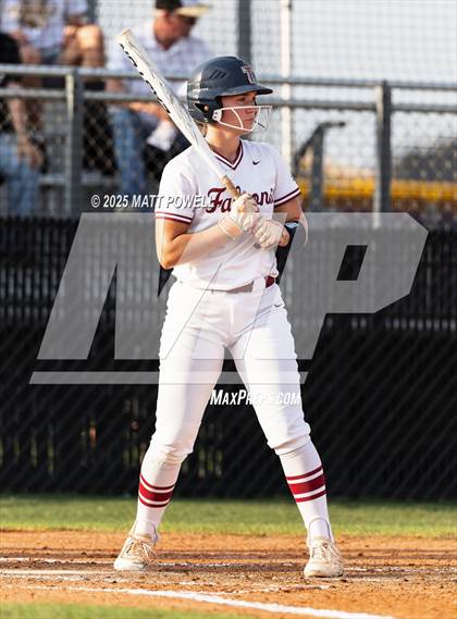 Thumbnail 2 in Foster vs. Tompkins (UIL 6A Softball Bi-District Playoff) photogallery.