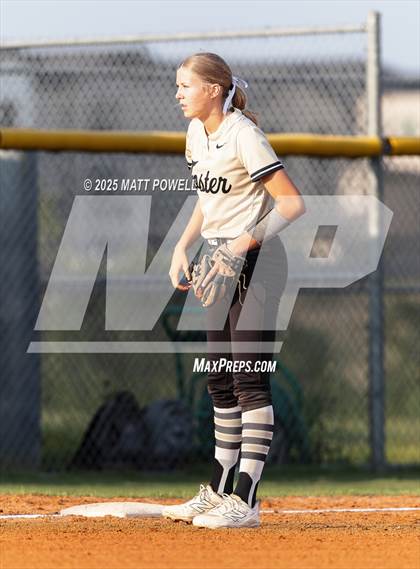 Thumbnail 3 in Foster vs. Tompkins (UIL 6A Softball Bi-District Playoff) photogallery.