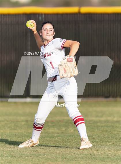 Thumbnail 1 in Foster vs. Tompkins (UIL 6A Softball Bi-District Playoff) photogallery.