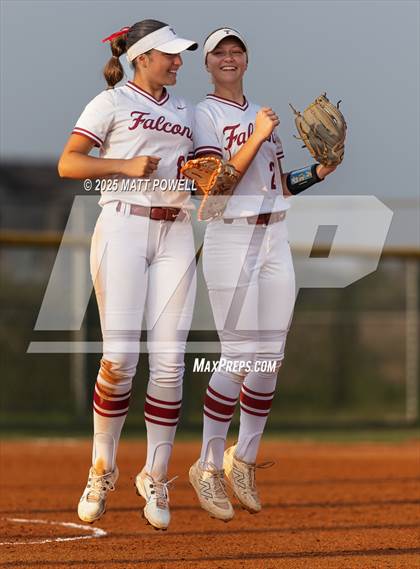 Thumbnail 3 in Foster vs. Tompkins (UIL 6A Softball Bi-District Playoff) photogallery.