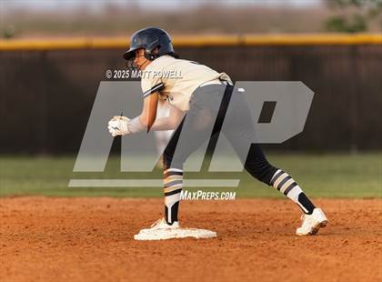 Thumbnail 1 in Foster vs. Tompkins (UIL 6A Softball Bi-District Playoff) photogallery.
