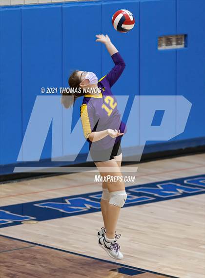 Thumbnail 2 in Ellington @ Lyman Memorial photogallery.