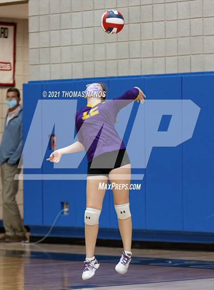 Thumbnail 3 in Ellington @ Lyman Memorial photogallery.