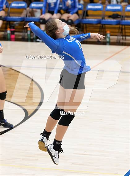 Thumbnail 1 in Ellington @ Lyman Memorial photogallery.