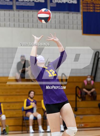 Thumbnail 2 in Ellington @ Lyman Memorial photogallery.