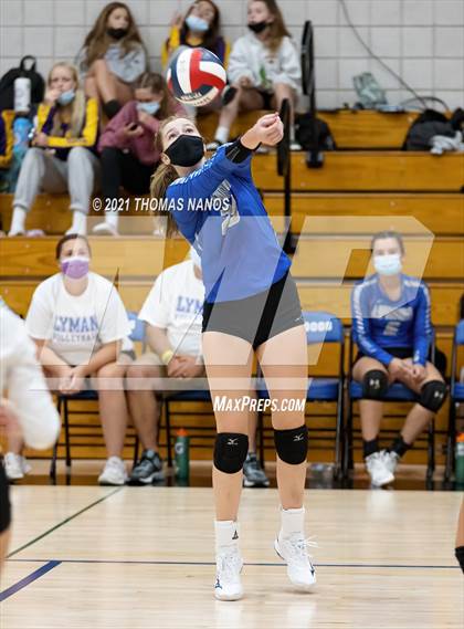 Thumbnail 3 in Ellington @ Lyman Memorial photogallery.