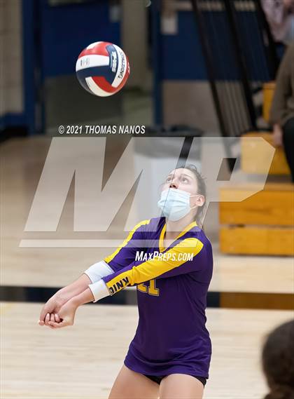 Thumbnail 2 in Ellington @ Lyman Memorial photogallery.