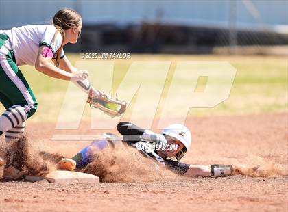 Thumbnail 2 in Lipan @ Santo photogallery.