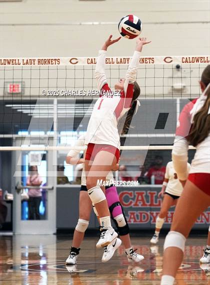 Thumbnail 3 in Bellville @ Caldwell photogallery.