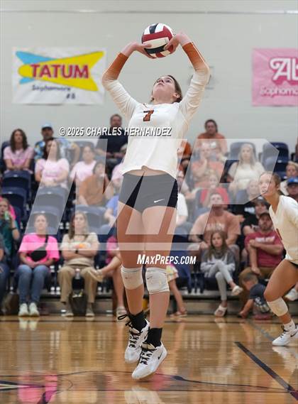 Thumbnail 1 in Bellville @ Caldwell photogallery.