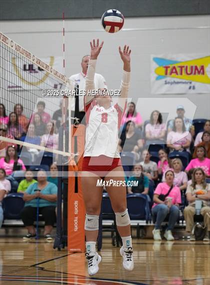 Thumbnail 1 in Bellville @ Caldwell photogallery.