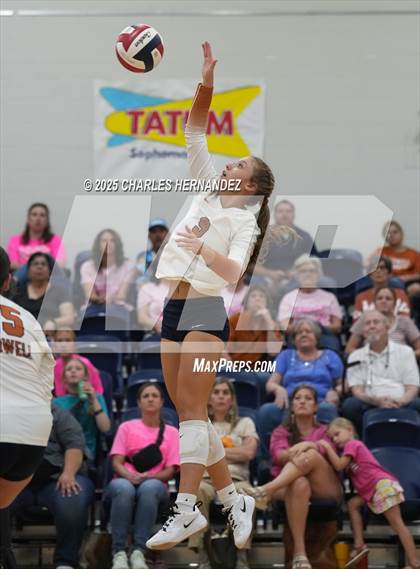 Thumbnail 2 in Bellville @ Caldwell photogallery.