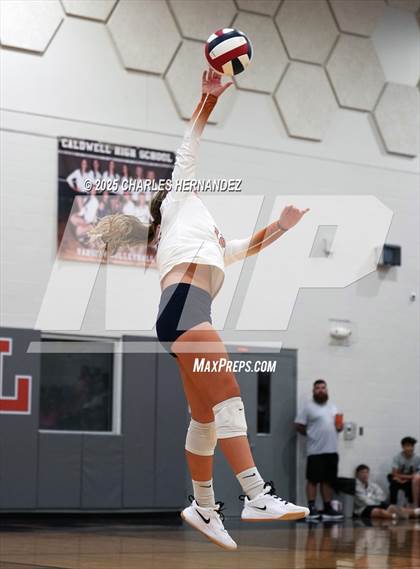 Thumbnail 3 in Bellville @ Caldwell photogallery.