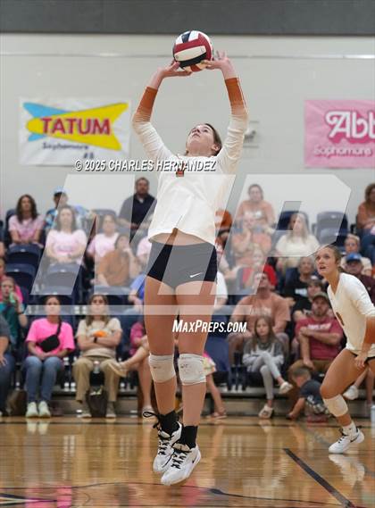 Thumbnail 2 in Bellville @ Caldwell photogallery.