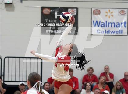 Thumbnail 3 in Bellville @ Caldwell photogallery.