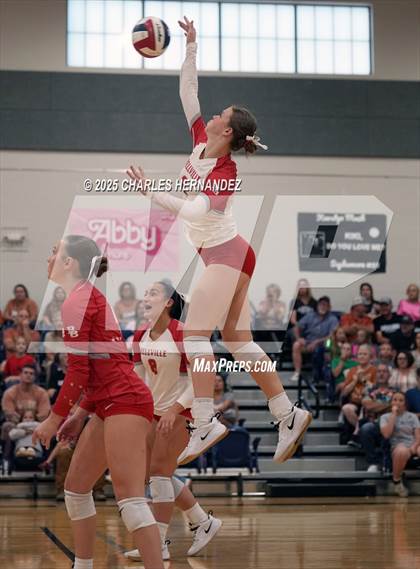 Thumbnail 3 in Bellville @ Caldwell photogallery.