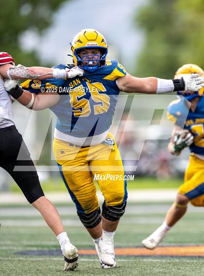 Thumbnail 3 in Grantsville vs San Juan photogallery.
