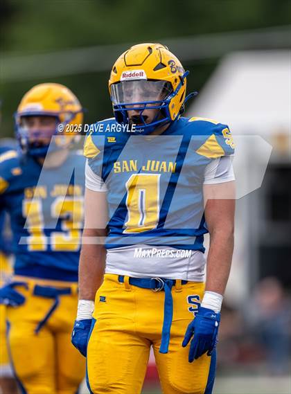 Thumbnail 2 in Grantsville vs San Juan photogallery.